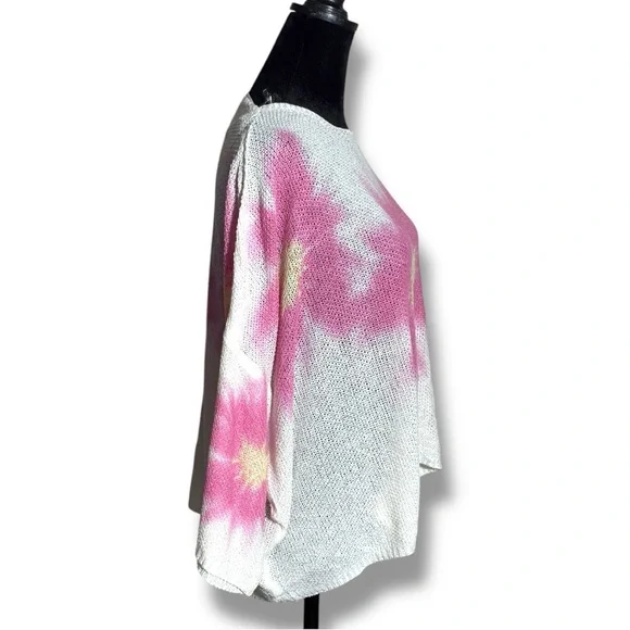 Pol Floral Pink and White Sheer Knit Women's Poncho Style 3/4 Sleeve Top - Picture 4 of 16
